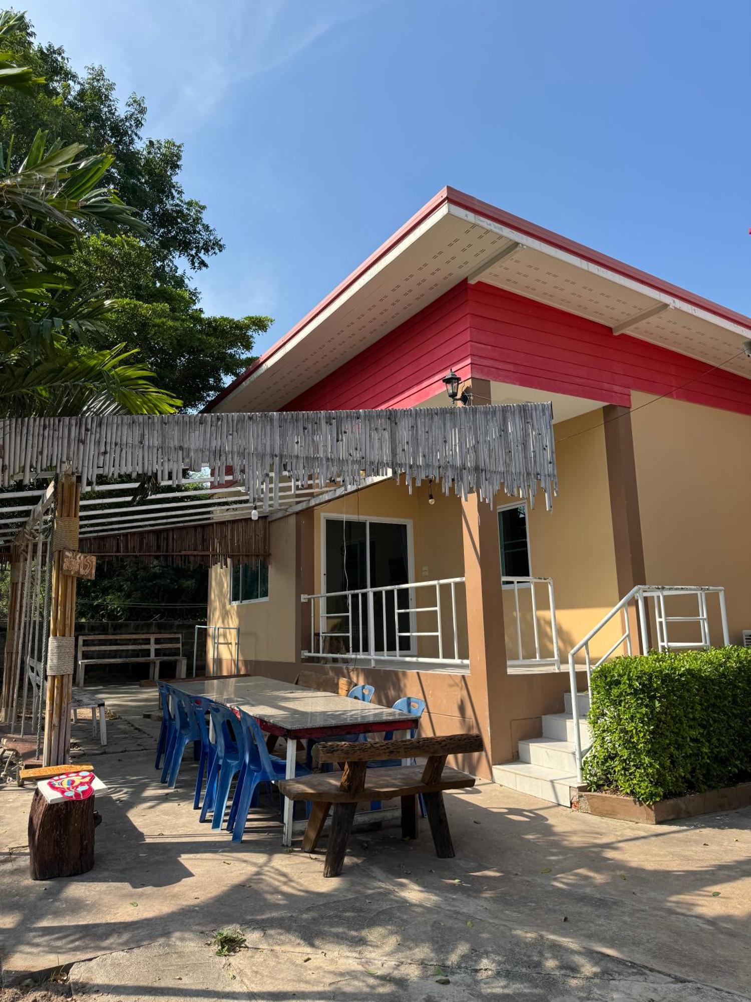Rang Noknoy Resort At Kohlarn Екстериор снимка